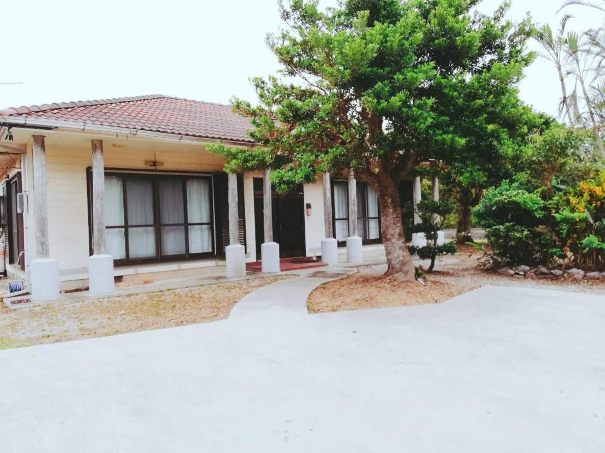 Kakazu Cottage Мотобу Екстериор снимка