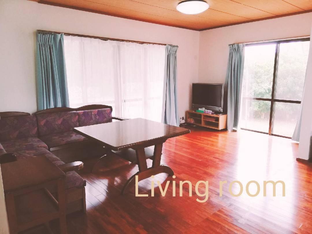 Kakazu Cottage Мотобу Екстериор снимка